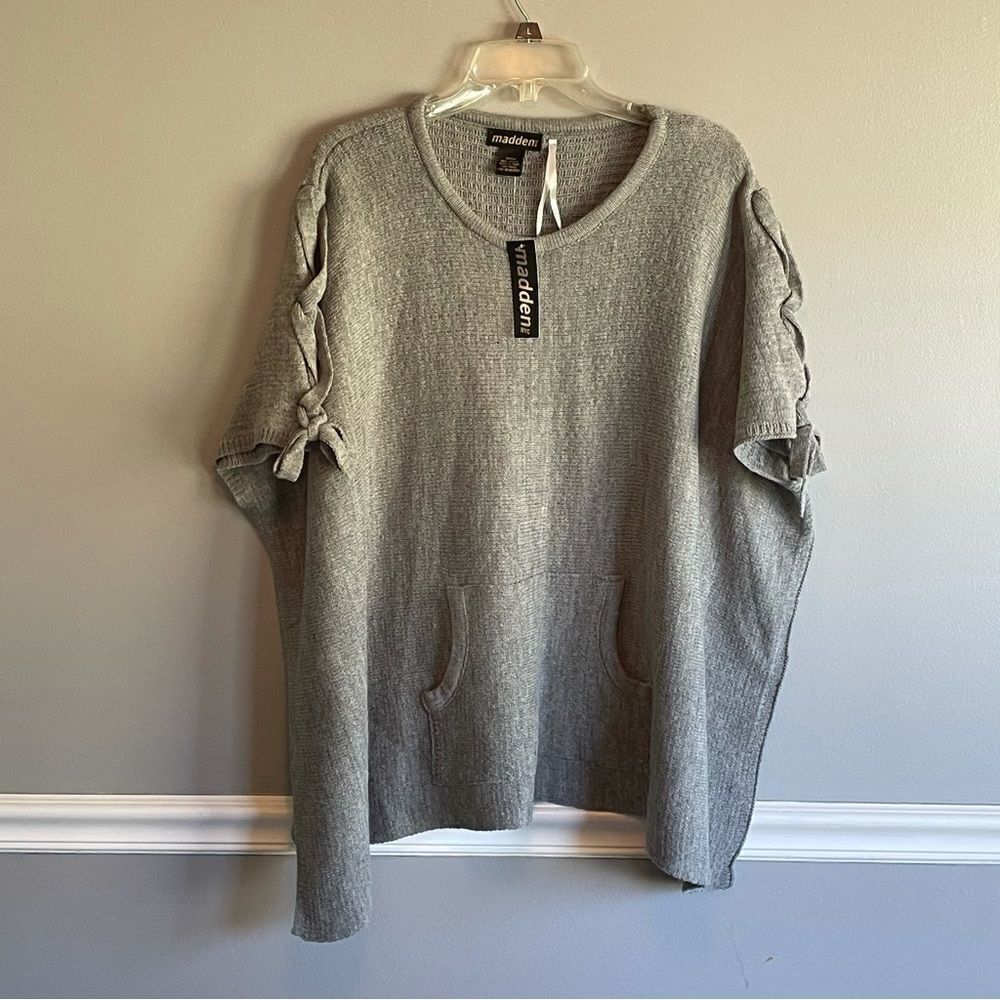 Women’s Gray Madden Pullover Poncho sweater size One size fits Most oversized